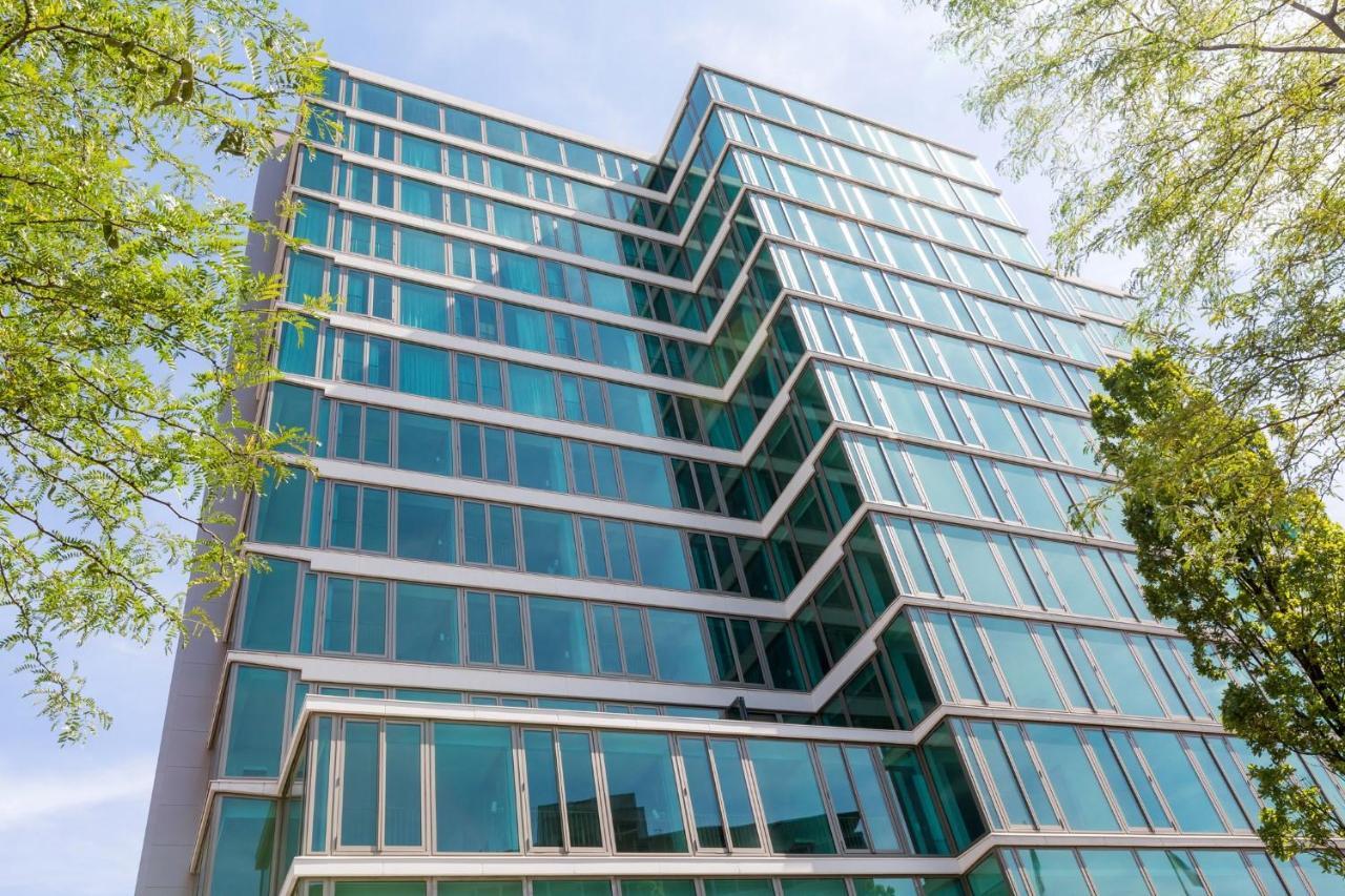 The Green Tower Eindhoven Extérieur photo